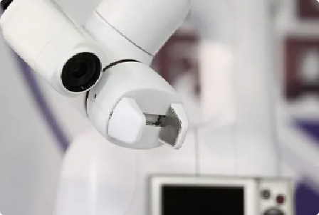 工業機器人利用碳纖維復合材料機械臂輕量化效果明顯